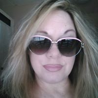 Christy Julian Photo 10