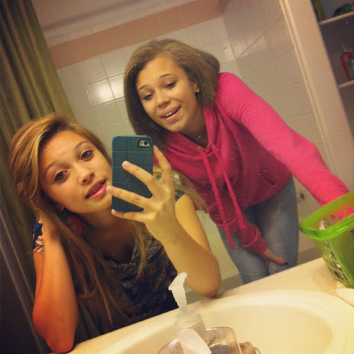 Christina Goodwin Photo 32