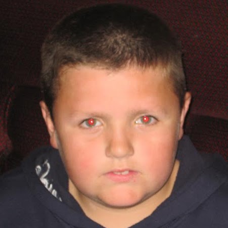 Daniel Lennon Photo 32