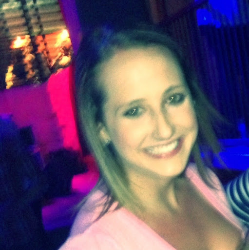 Robyn Kessler Photo 17