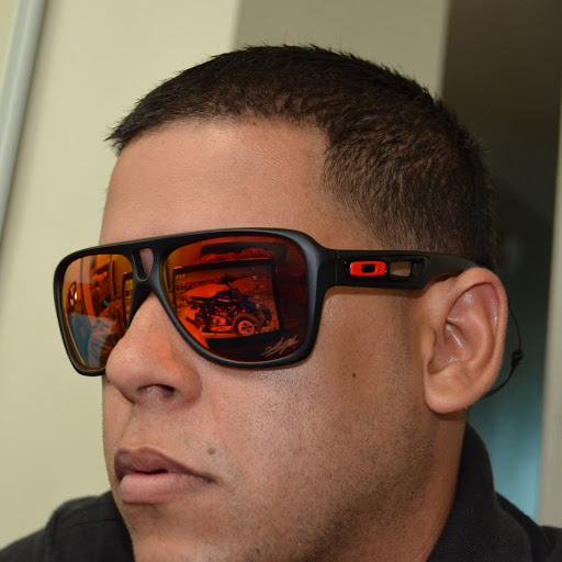 Benjamin Acevedo Photo 24