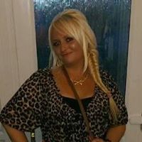 Katie Richards Photo 22