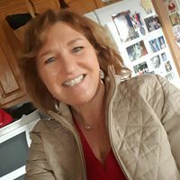 Beth Lambert Photo 31