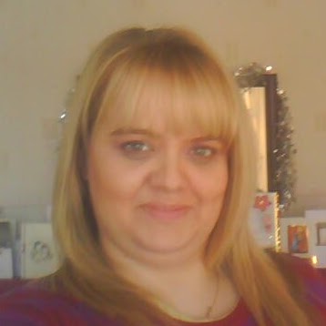 Alison Roper Photo 5