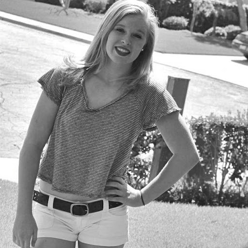 Alisa Cook Photo 9