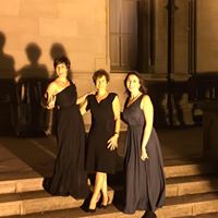 Jennifer Holden Photo 9