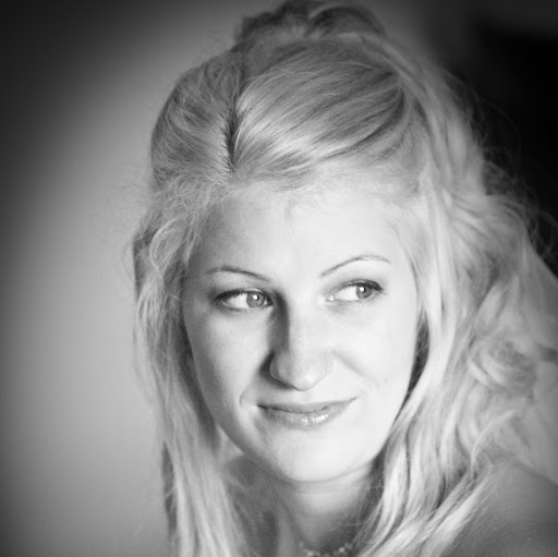 Christine Bergeron Photo 14