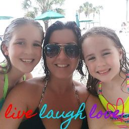 Alisa Walker Photo 38