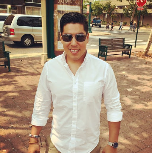Elias Hernandez Photo 19