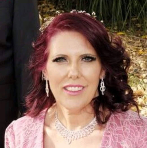Michelle Aston Photo 11