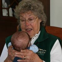 Kelly Hendrickson Photo 18