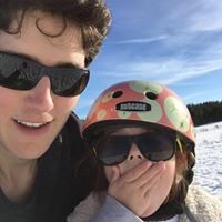 Victoria Snyder Photo 38