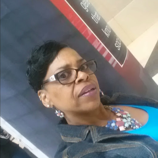 Doreen Taylor Photo 26