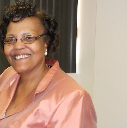 Ellen Scott Photo 8 Ellen Scott Photo 8