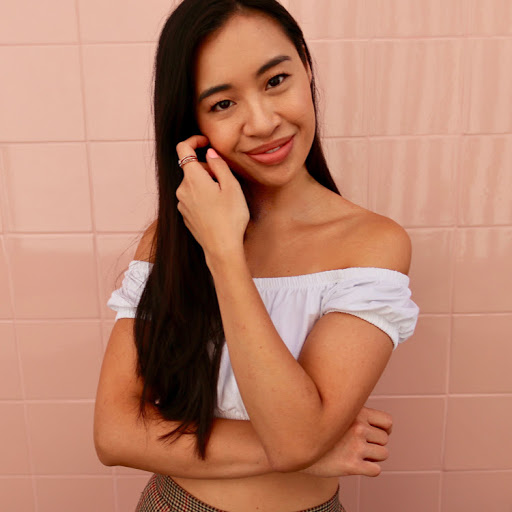 Michele Chung Photo 13