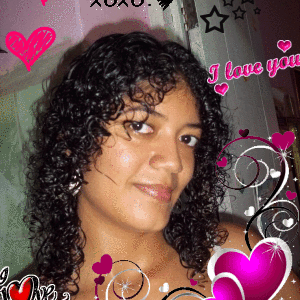 Laura Martinez Photo 8