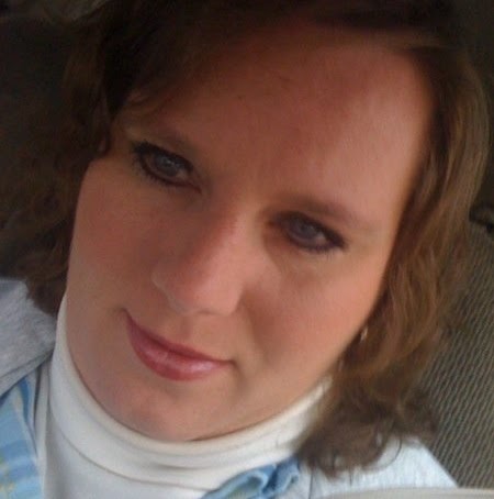 Janice Bell Photo 27