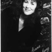 Anne Mcclain Photo 13