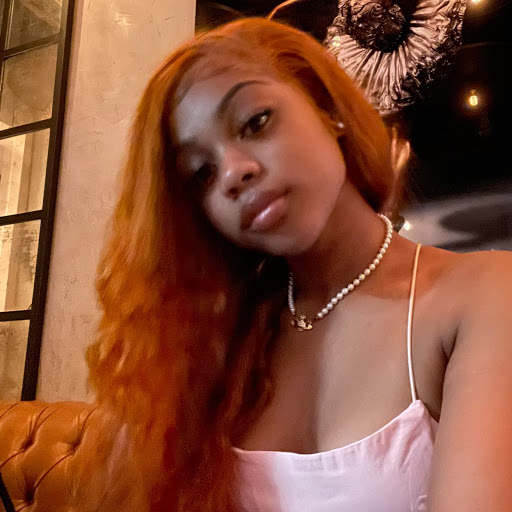 Veronica Harrison Photo 30