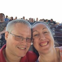 Jennifer Poindexter Photo 31