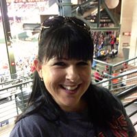 Amanda Mills Photo 19