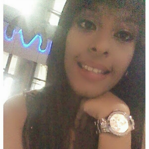 Angela Holguin Photo 15