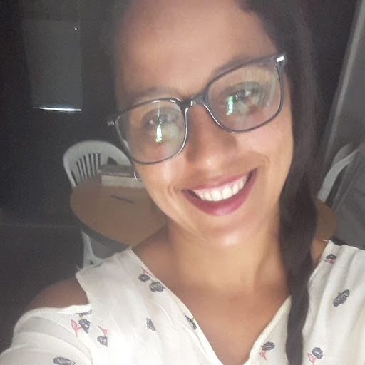 Ana Dominguez Photo 16