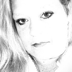 Julie Reagan Photo 17