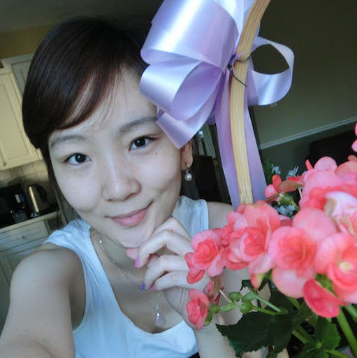 Marie Zhang Photo 13