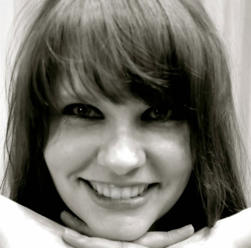 Danielle Diamond Photo 12