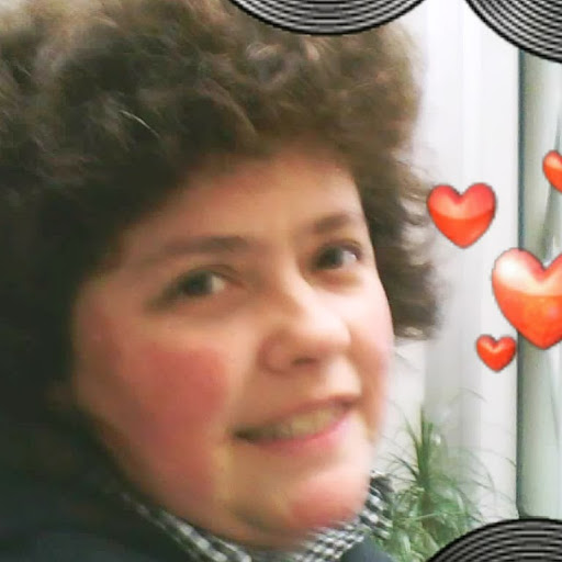 Michelle Baker Photo 22