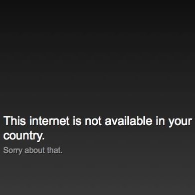 Alex Bateman Photo 3