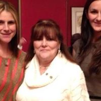 Paula Lynch Photo 26