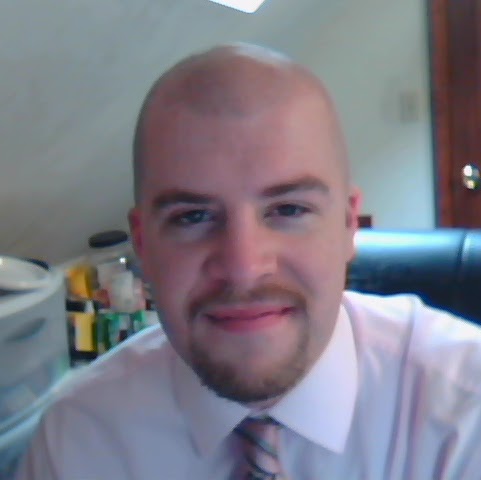 Derek Oliver Photo 17