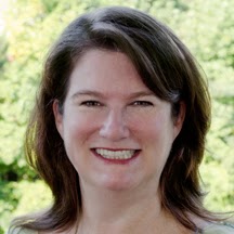 Stephanie Wright Photo 47
