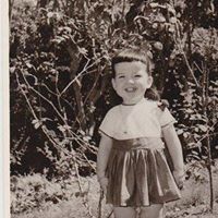 Nancy Davies Photo 32