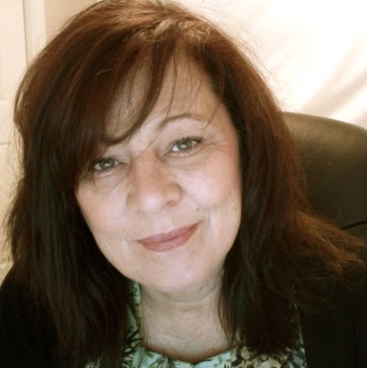 Paula Henry Photo 13