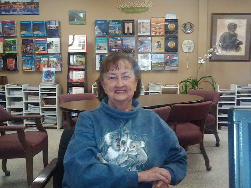 Janet Perry Photo 37