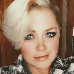 Samantha Dooley Photo 3