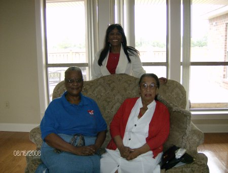 Beverly Jackson Photo 14