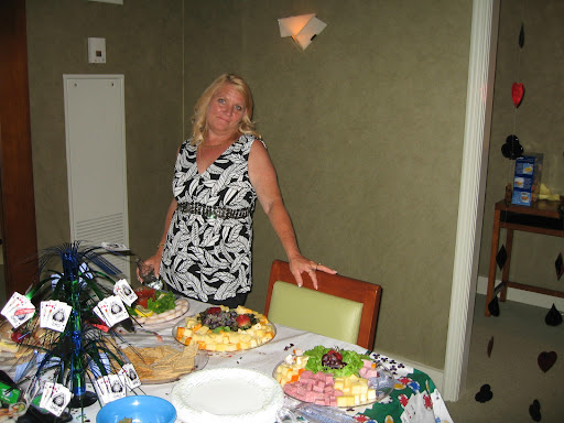 Carolyn Perkins Photo 14