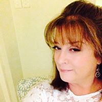 Lisa Grogan Photo 32