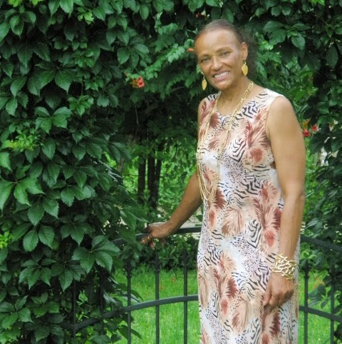 Donna Colbert Photo 13