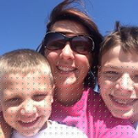 Julie Bonner Photo 9