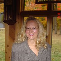 Suzanne Schaefer Photo 10