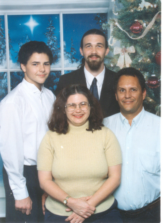 Janet Guerra Photo 37