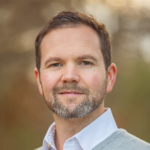 Stephen Conrad Photo 45