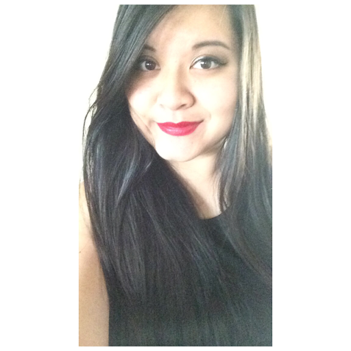 Emily Tran Photo 10