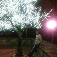 Oscar Fuentes Photo 33