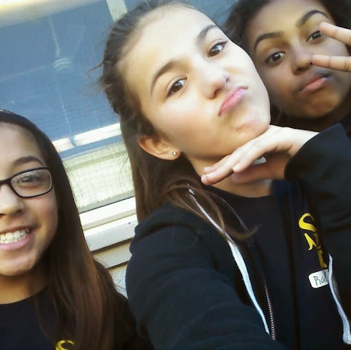 Rachel Dill Photo 26